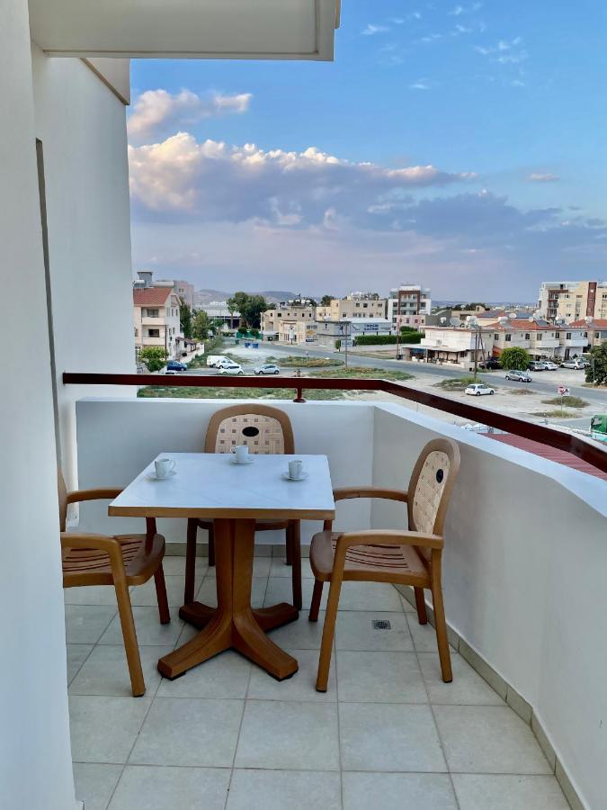 Apartamento Cyprus Penelope Lárnaca Exterior foto